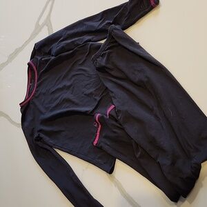 Cuddl duds leggings and shirt size M